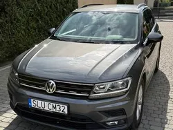 Szary Używany 2017 VW Tiguan SUV | 89 000 zł (Drogi)