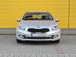 Srebrny Używany 2014 Kia Ceed Sportswagon 2 Kombi | 25 900 zł