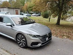 Inny kolor Używany 2019 VW Arteon R-line Sedan/Limuzyna | 109 999 zł (Drogi)