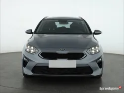 Srebrny Używany 2021 Kia Ceed Kombi | 49 999 zł (Uczciwa cena)
