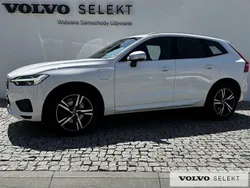 Biały Używany 2019 Volvo XC60 SUV | 159 900 zł (Dość drogi)