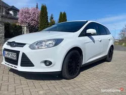 Biały Używany 2014 Ford Focus Kombi | 17 700 zł (Dobra cena)