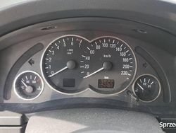 Srebrny Używany 2004 Opel Meriva Minivan | 9000 zł