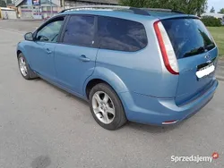 Niebieski Używany 2009 Ford Focus Kombi | 10 000 zł (Uczciwa cena)
