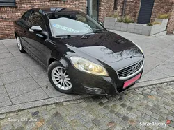 Czarny Używany 2012 Volvo C70 Momentum Kabriolet | 29 900 zł