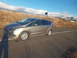Inny kolor Używany 2015 Ford S-MAX S Minivan | 47 000 zł (Dość drogi)