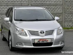 Srebrny Używany 2009 Toyota Avensis Kombi | 23 700 zł (Uczciwa cena)