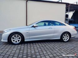 Srebrny Używany 2011 Mercedes E200 Coupe | 35 900 zł (Uczciwa cena)