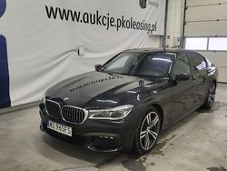 Czarny Używany 2017 BMW 740 Sedan/Limuzyna | 120 000 zł (Uczciwa cena)