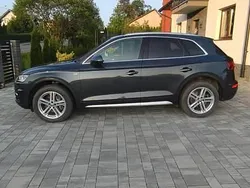 Szary Używany 2019 Audi Q5 S-Line SUV | 119 500 zł (Dość drogi)