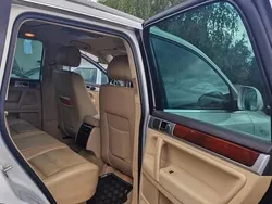 Srebrny Używany 2007 VW Touareg SUV | 35 000 zł (Drogi)