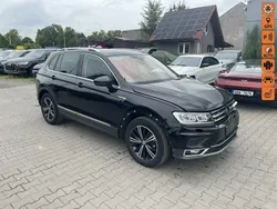 Czarny (metalik) Używany 2018 VW Tiguan SUV | 59 900 zł