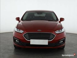 Czerwony Używany 2020 Ford Mondeo Hatchback | 71 999 zł (Uczciwa cena)