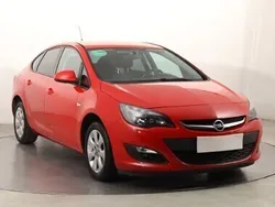 Czerwony Używany 2015 Opel Astra Sedan/Limuzyna | 35 499 zł (Dobra cena)