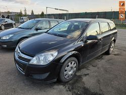 Czarny (metalik, perła) Używany 2007 Opel Astra Kombi | 6900 zł (Uczciwa cena)