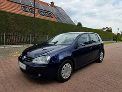 Niebieski ciemny (metalik) Używany 2004 VW Golf IV Hatchback | 11 900 zł (Dość drogi)