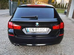 Czarny Używany 2010 BMW 530 | 48 900 zł