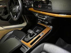 Biały Używany 2021 Audi Q5 Premium SUV | 129 800 zł (Dość drogi)