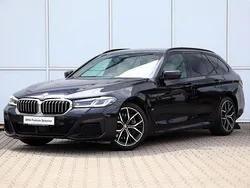 Czarny carbon m metalizowany Używany 2021 BMW 530 Shadowline Kombi | 199 900 zł (Uczciwa cena)