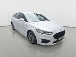 Biały Używany 2019 Ford Mondeo Sedan/Limuzyna | 47 100 zł (Super Cena)