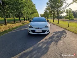 Biały Używany 2012 Opel Astra GTC Coupe | 24 500 zł (Uczciwa cena)