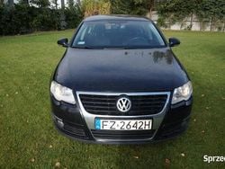 Czarny Używany 2009 VW Passat Hatchback | 14 999 zł (Uczciwa cena)