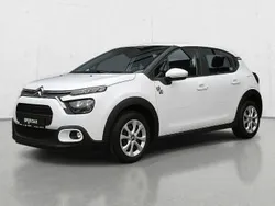 Biały Używany 2023 Citroën C3 PureTech Hatchback | 49 900 zł (Uczciwa cena)