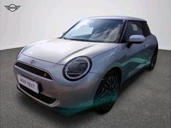 Melting silver iii metalizowany Używany 2024 Mini Cooper SE Hatchback | 134 400 zł (Super Cena)