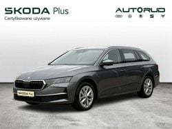 Szary Używany 2024 Skoda Octavia Selection Kombi | 111 900 zł (Drogi)