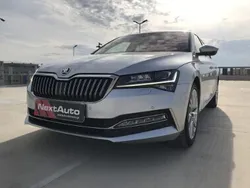 Srebrny Używany 2022 Skoda Superb Kombi | 115 900 zł