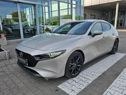 Platinum quartz Używany 2024 Mazda 3 Hatchback | 136 400 zł