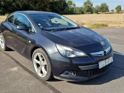 Czarny Używany 2012 Opel Astra Coupe | 15 999 zł