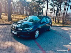Czarny Używany 2016 Opel Astra Sedan/Limuzyna | 27 000 zł (Uczciwa cena)