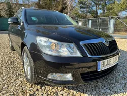 Czarny (metalik) Używany 2010 Skoda Octavia Kombi | 22 600 zł (Uczciwa cena)