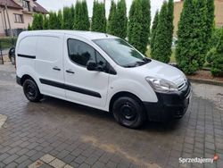 Używany 2017 Citroën Berlingo Minivan | 23 990 zł