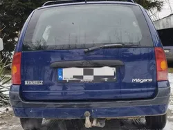 Niebieski Używany 2000 Renault Mégane Kombi | 3000 zł