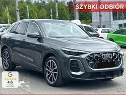 Szary Nowe 2025 Audi Q5 Ambiente SUV | 299 800 zł