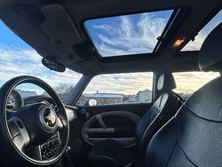 Srebrny Używany 2002 Mini Cooper Hatchback | 6000 zł (Uczciwa cena)