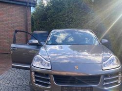 Grafitowy Używany 2007 Porsche Cayenne Turbo S SUV | 45 000 zł
