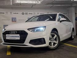 Biały Używany 2020 Audi A4 Kombi | 88 800 zł (Dość drogi)