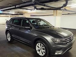 Szary Używany 2016 VW Tiguan Highline SUV | 78 000 zł (Dość drogi)
