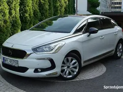 Biały Używany 2016 Citroën DS5 Hatchback | 45 900 zł (Uczciwa cena)