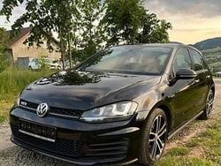 Czarny Używany 2014 VW Golf VII GTD Hatchback | 46 700 zł (Uczciwa cena)