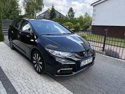 Czarny Używany 2014 Honda Civic Kombi | 29 900 zł (Uczciwa cena)