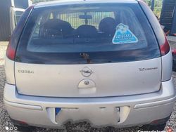 Używany 2004 Opel Corsa | 2200 zł