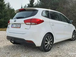 Biały Używany 2013 Kia Carens 2 Minivan | 31 999 zł (Dobra cena)