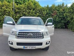 Biały Używany 2014 Toyota Sequoia SUV | 134 000 zł