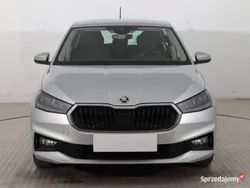 Srebrny Używany 2022 Skoda Fabia Hatchback | 56 999 zł (Drogi)
