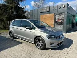 Złoty (metalik) Używany 2017 VW Golf Sportsvan Minivan | 53 900 zł (Uczciwa cena)