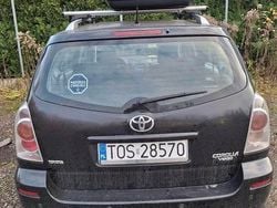 Czerwony Używany 2005 Toyota Corolla Verso Minivan | 8900 zł